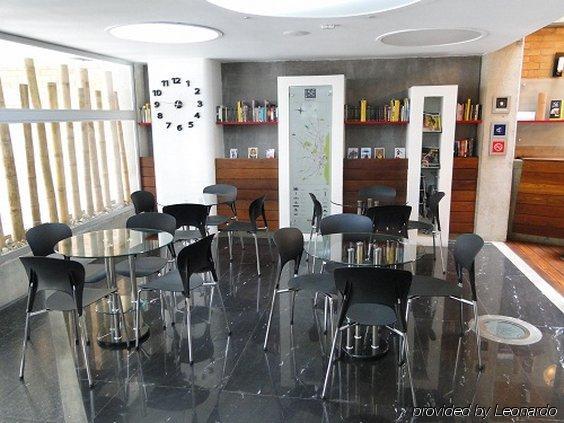 Estelar Apartamentos Aeropuerto Bogotá Restoran fotoğraf